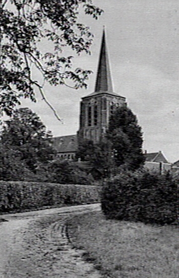 Bakel - muggenheuvel-kerk-in-bakel