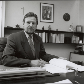 151-H. van Beers, burgemeester van 1992 tot 1997.