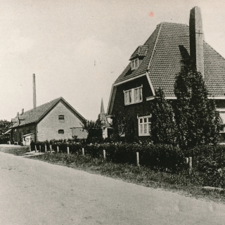 152-Burgemeesterswoning aan de Auerschootseweg, gebouwd in 1932.