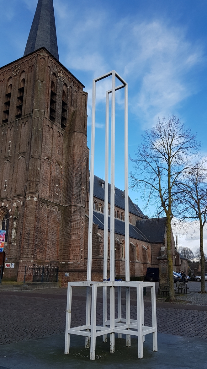 217||https://www.heemkundekringbakelenmilheeze.nl/files/images/jumbo-46-47-standbeelden/217_128.jpg