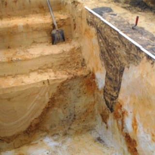 269-In 2005 werden er aan de zuidrand van Milheeze archeologische opgravingen uitgevoerd.