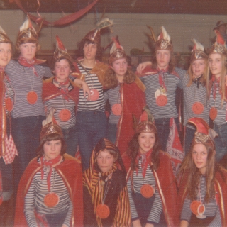 278-Stichting jongerensoos Sowieso (1973) is een soos die zich speciaal richt op jeugd en de organisatie van gezellige avonden. Foto omstreeks 1978.