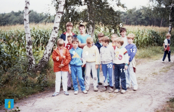kvw-1986-349-groep-19||https://www.heemkundekringbakelenmilheeze.nl/files/images/kindervakantieweek-1986/kvw-1986-349-groep-19_128.jpg?t=1683978414