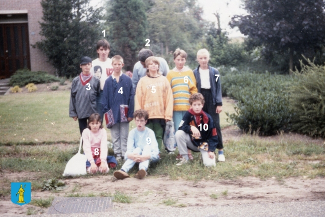 kvw-1986-360-groep-31||https://www.heemkundekringbakelenmilheeze.nl/files/images/kindervakantieweek-1986/kvw-1986-360-groep-31_128.jpg?t=1683978477