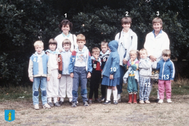 kvw-1986-372-kleutergroep-07||https://www.heemkundekringbakelenmilheeze.nl/files/images/kindervakantieweek-1986/kvw-1986-372-kleutergroep-07_128.jpg?t=1683978552