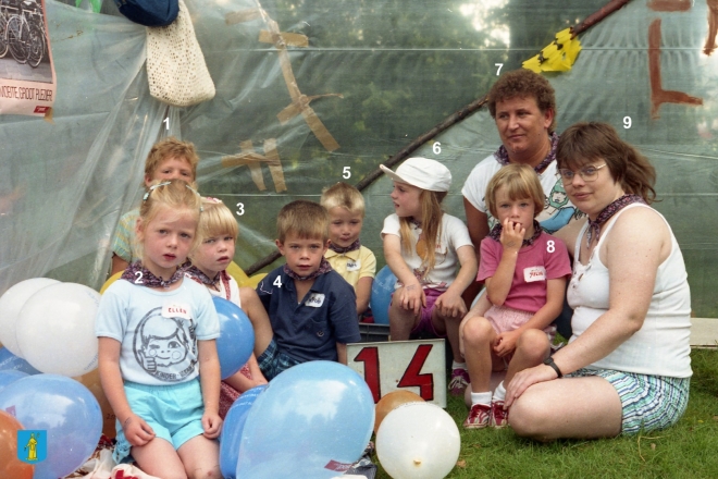 -groep-14-groot||https://www.heemkundekringbakelenmilheeze.nl/files/images/kindervakantieweek-1988/-groep-14-groot_128.jpg?t=1690027552