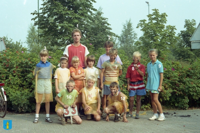 -groep-33-groot||https://www.heemkundekringbakelenmilheeze.nl/files/images/kindervakantieweek-1988/-groep-33-groot_128.jpg?t=1690027851