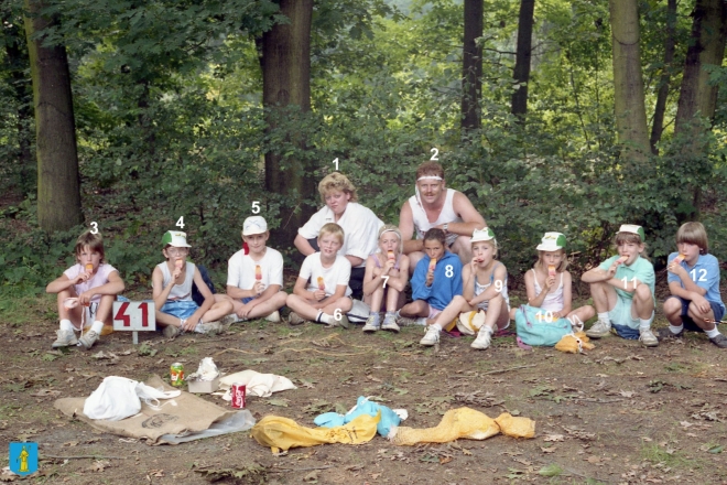 -groep-41-groot||https://www.heemkundekringbakelenmilheeze.nl/files/images/kindervakantieweek-1988/-groep-41-groot_128.jpg?t=1690027922