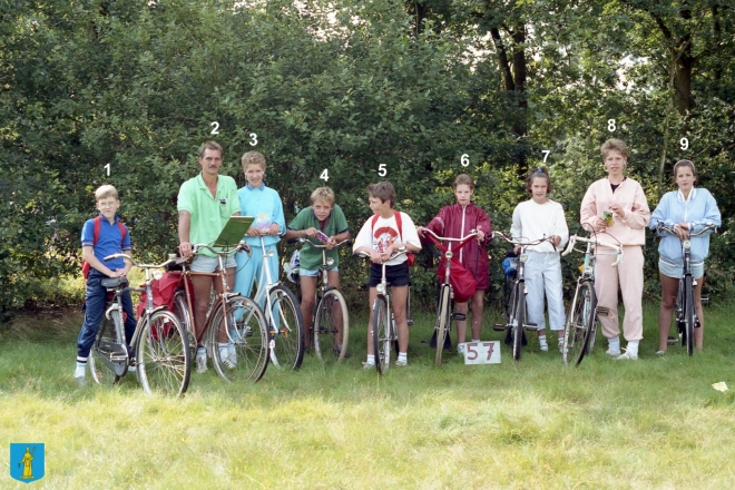 -groep-57-groot||https://www.heemkundekringbakelenmilheeze.nl/files/images/kindervakantieweek-1988/-groep-57-groot_128.jpg?t=1690028024