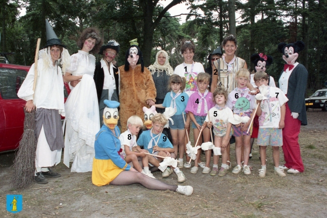 kvw-18-groot||https://www.heemkundekringbakelenmilheeze.nl/files/images/kindervakantieweek-1990/kvw-18-groot_128.jpg?t=1700424757