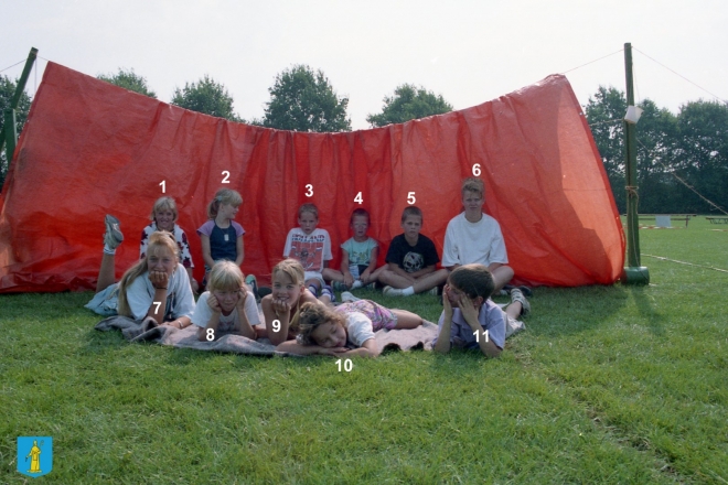 kvw-30-groot||https://www.heemkundekringbakelenmilheeze.nl/files/images/kindervakantieweek-1990/kvw-30-groot_128.jpg?t=1700424680