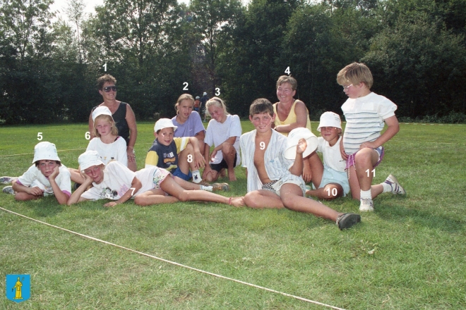 kvw-50-groot||https://www.heemkundekringbakelenmilheeze.nl/files/images/kindervakantieweek-1990/kvw-50-groot_128.jpg?t=1700424490