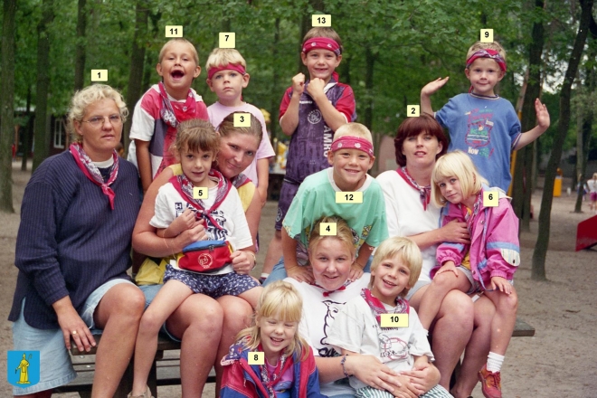 1996-13-b-||https://www.heemkundekringbakelenmilheeze.nl/files/images/kindervakantieweek-1996/1996-13-b-_128.jpg?t=1706127175