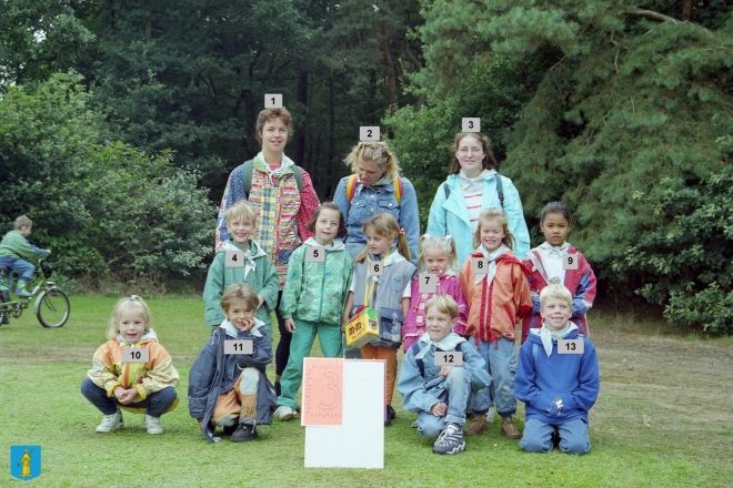 kvw-1998-03-1620x1080||https://www.heemkundekringbakelenmilheeze.nl/files/images/kindervakantieweek-1998/kvw-1998-03-1620x1080_128.jpg?t=1730803793