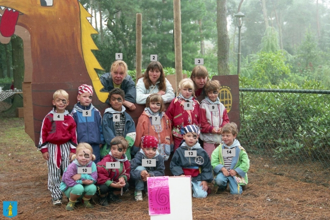 kvw-1998-06-1620x1080||https://www.heemkundekringbakelenmilheeze.nl/files/images/kindervakantieweek-1998/kvw-1998-06-1620x1080_128.jpg?t=1730803791