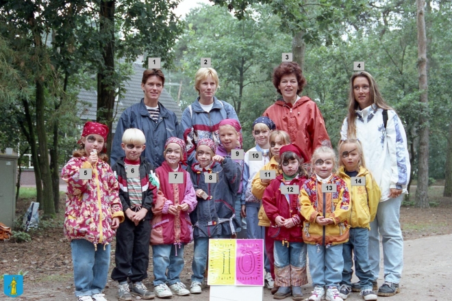 kvw-1998-10-1620x1080||https://www.heemkundekringbakelenmilheeze.nl/files/images/kindervakantieweek-1998/kvw-1998-10-1620x1080_128.jpg?t=1730803753