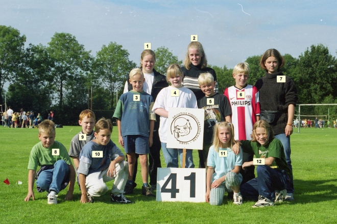 kvw-1999-41||https://www.heemkundekringbakelenmilheeze.nl/files/images/kindervakantieweek-1999/kvw-1999-41_128.jpg?t=1731093648