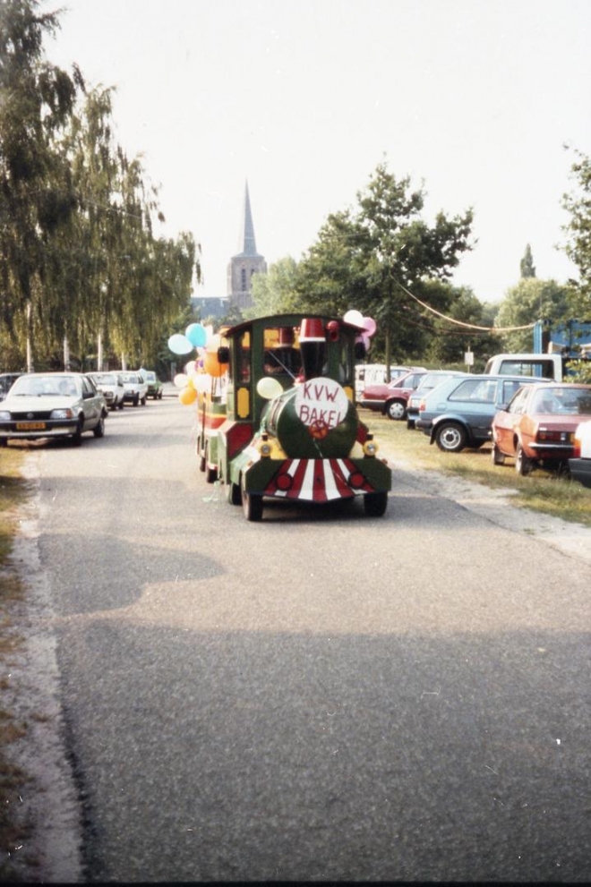 kvw-1986||https://www.heemkundekringbakelenmilheeze.nl/files/images/kvw-1972/kvw-1986_128.jpg?t=1737386196
