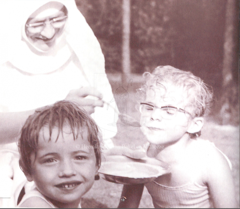 50-jaar-st-jozefsheil-blz-18||https://www.heemkundekringbakelenmilheeze.nl/files/images/sint-jozefsheil-50-jaar/50-jaar-st-jozefsheil-blz-18_128.png