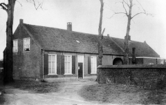 heemkamer||https://www.heemkundekringbakelenmilheeze.nl/files/images/website/heemkamer_128.jpg